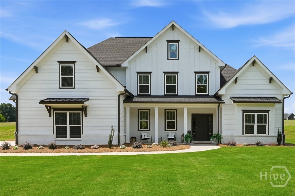 Photo of 2049 Chestnut Oak Trail, Commerce, GA 30530 (MLS # CL365541)
