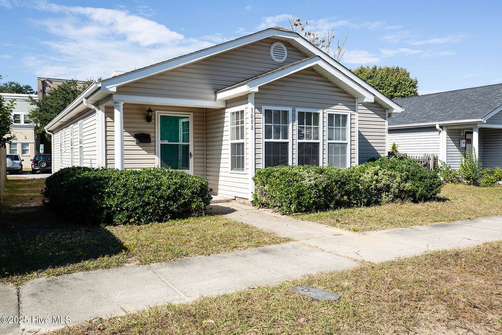 Photo of 1008 S 10th Street, Wilmington, NC 28401 (MLS # 100539713)