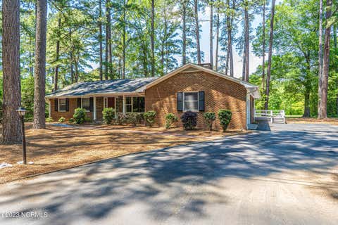 Homes For Rent - 4 Fairway Lane<br/> Moore County, Whispering Pines, NC 28327