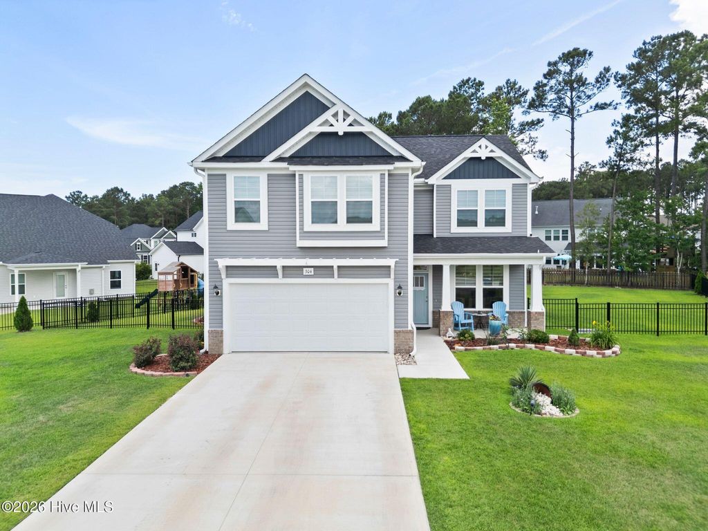 Photo of 304 Gander Court, Sneads Ferry, NC 28460 (MLS # 100577684)