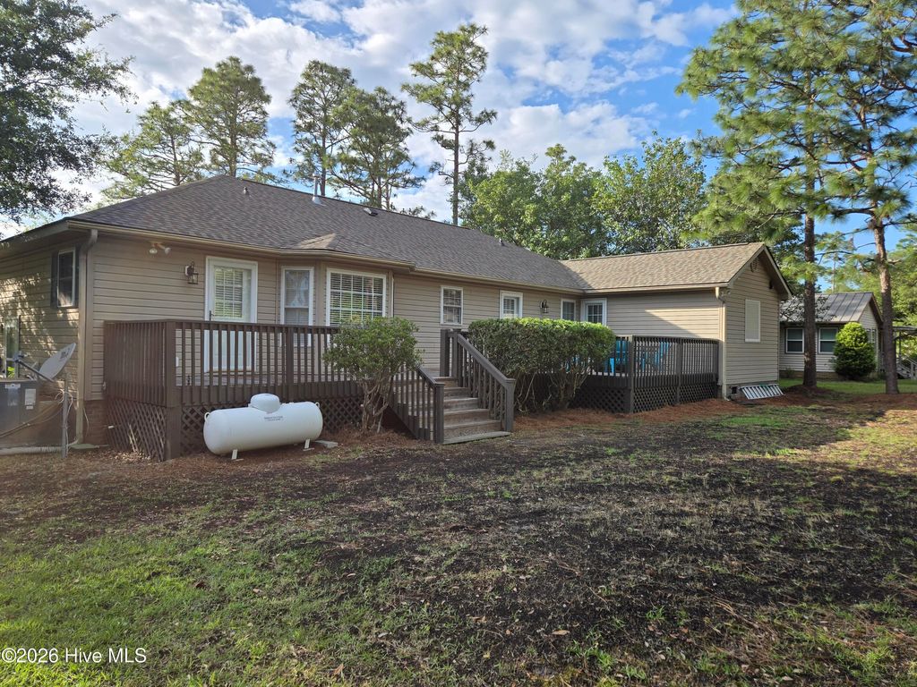 Photo of 150 S Shore Drive, Southport, NC 28461 (MLS # 100574009)