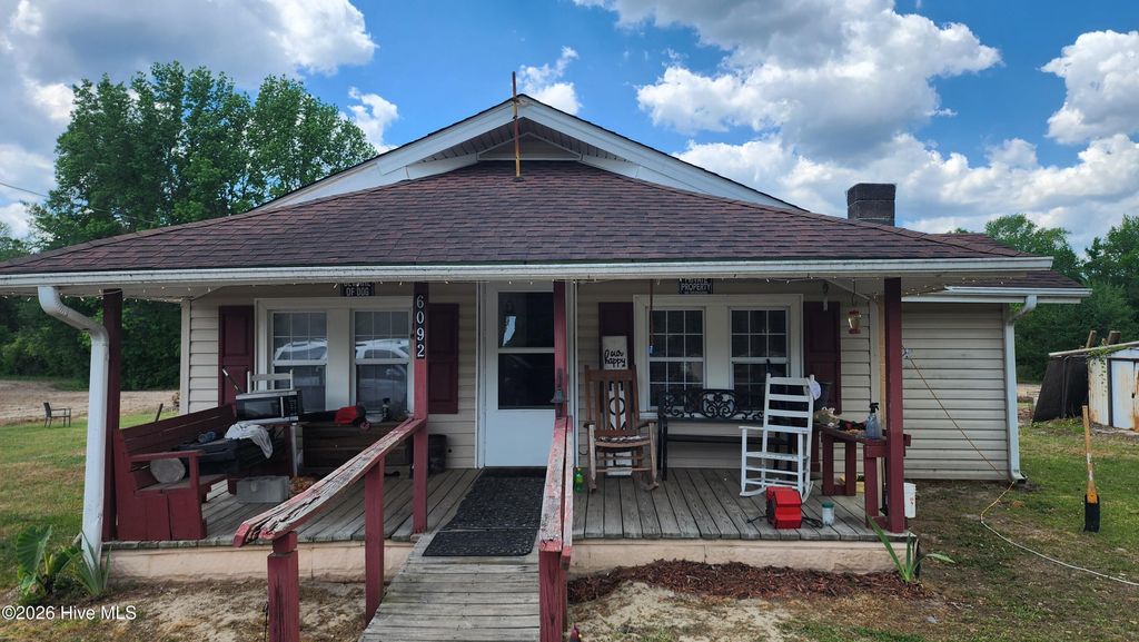 Photo of 6092 Joe Brown Highway S, Chadbourn, NC 28431 (MLS # 100568427)