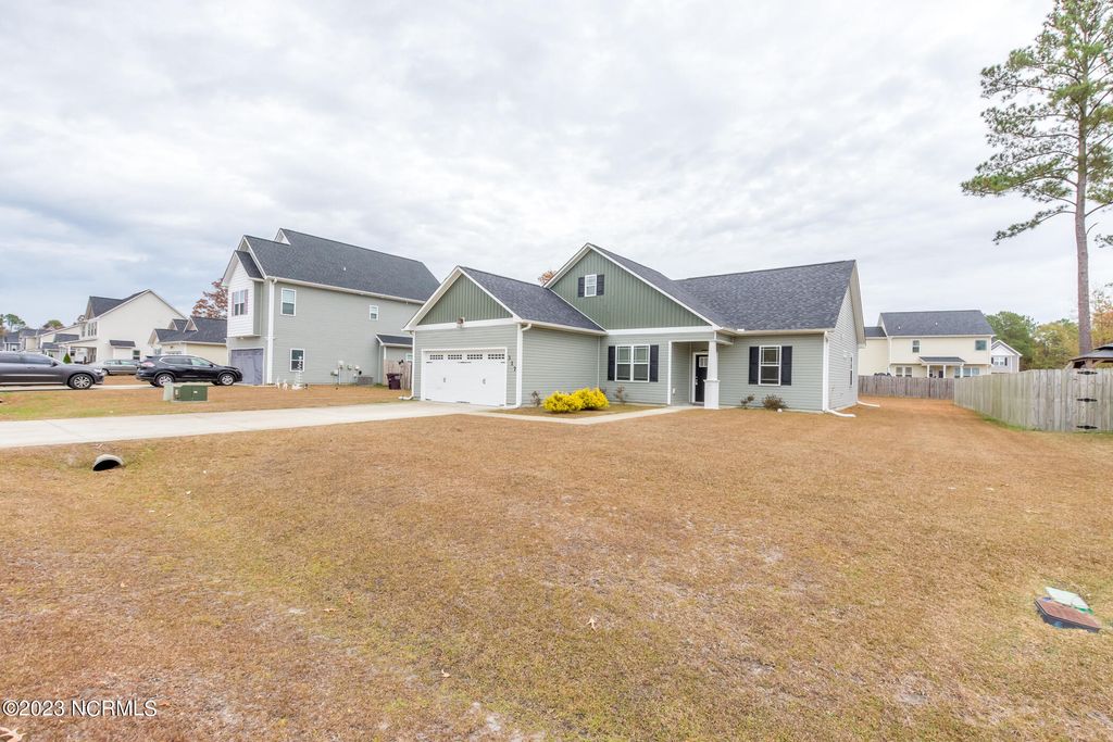 Photo of 317 Adobe Lane, Jacksonville, NC 28546 (MLS # 100543785)