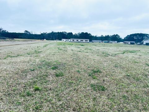 Vacant Land For Sale - 548 Evins Lane<br/> Pinetown, NC 27865