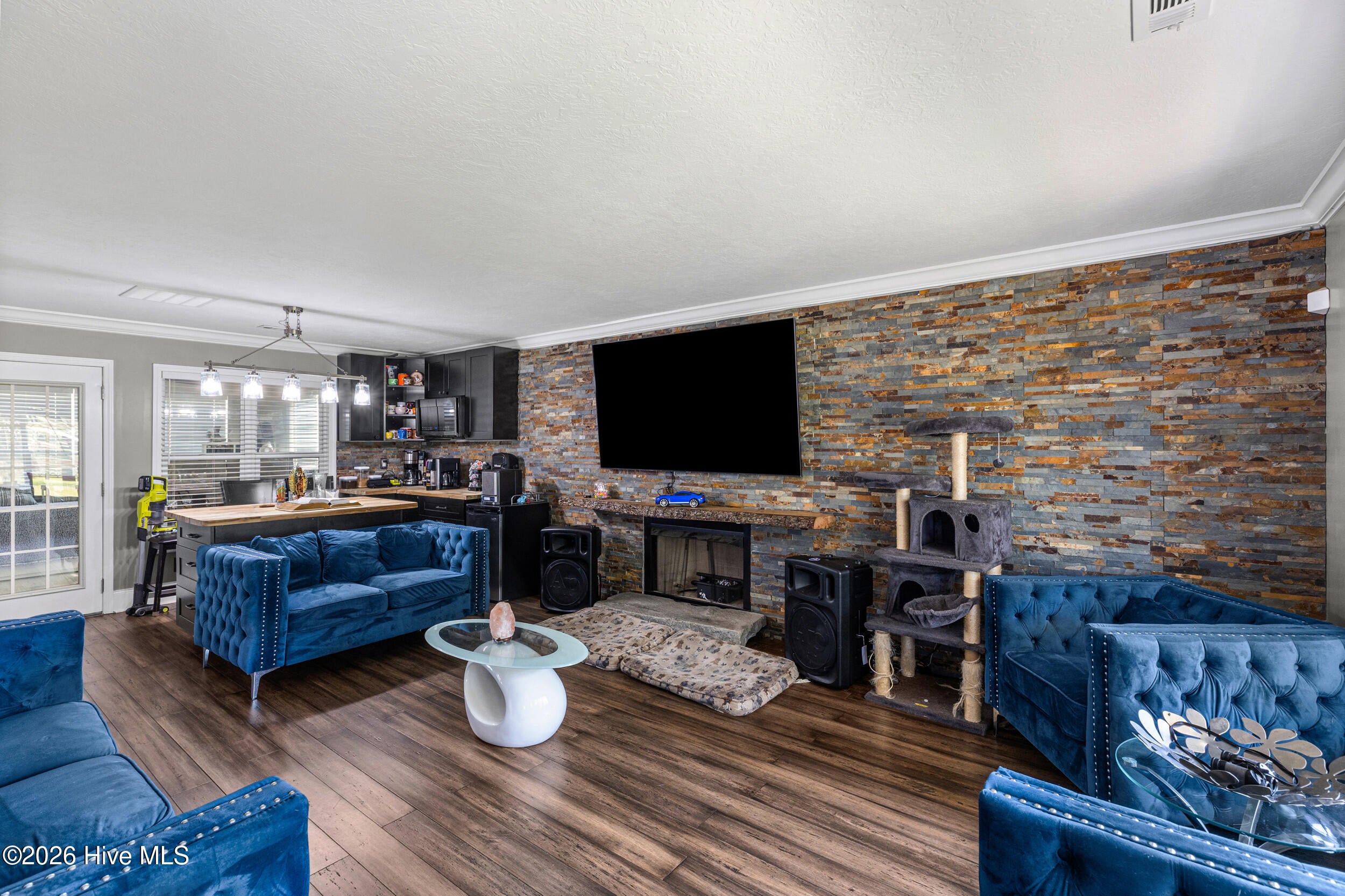 4941 Mccombs Road
