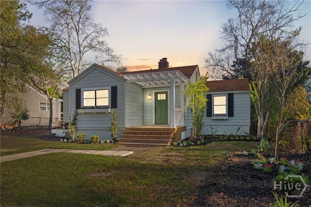 Photo of 2028 Hawthorne Street, Savannah, GA 31404 (MLS # SA351741)