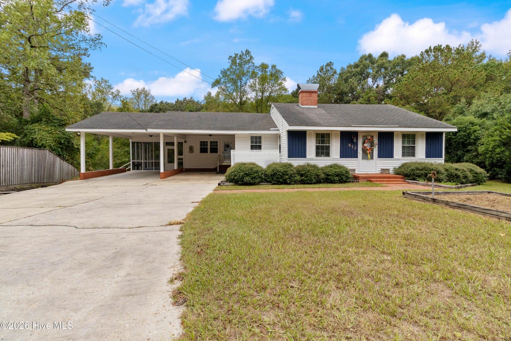 Photo of 612 David Street, Elizabethtown, NC 28337 (MLS # 100606194)