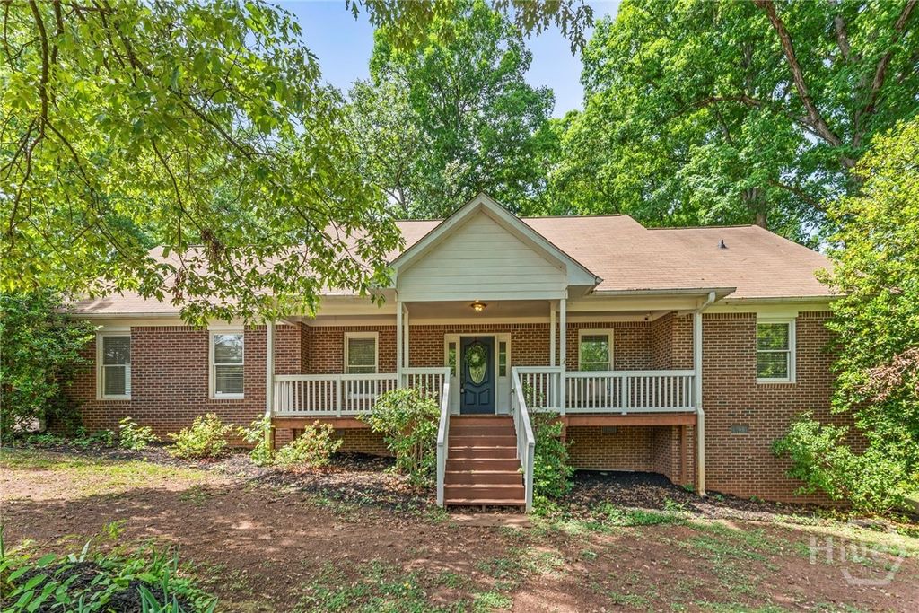 Photo of 1890 Cleveland Road, Bogart, GA 30622 (MLS # CL353081)