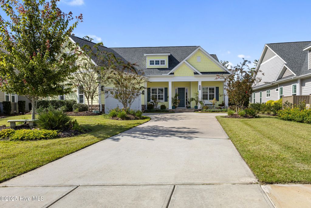 Photo of 3045 Smeades Drive, Leland, NC 28451 (MLS # 100534390)