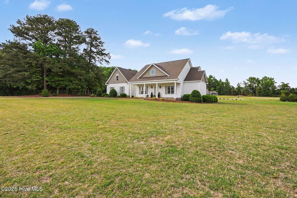 Photo of 5530 Potters Clay Court, Rocky Mount, NC 27804 (MLS # 100572064)