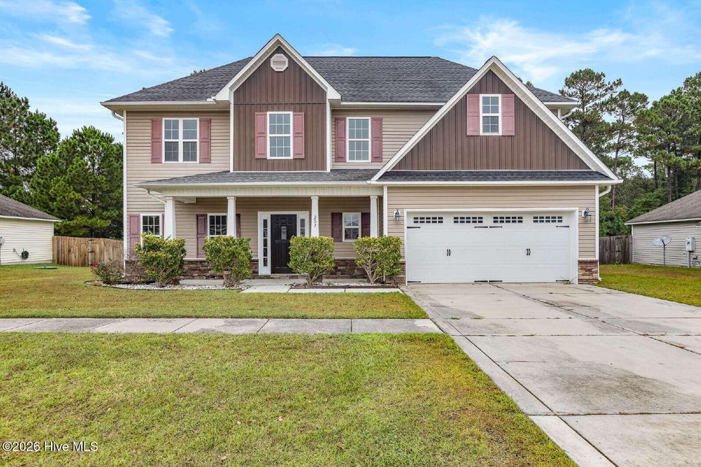 Photo of 207 Riverstone Court, Jacksonville, NC 28546 (MLS # 100548839)