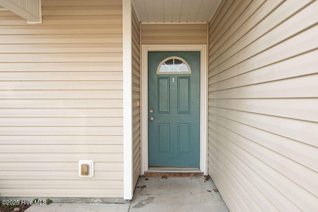 Photo of 188 Pine Hollow Road, Holly Ridge, NC 28445 (MLS # 100545122)