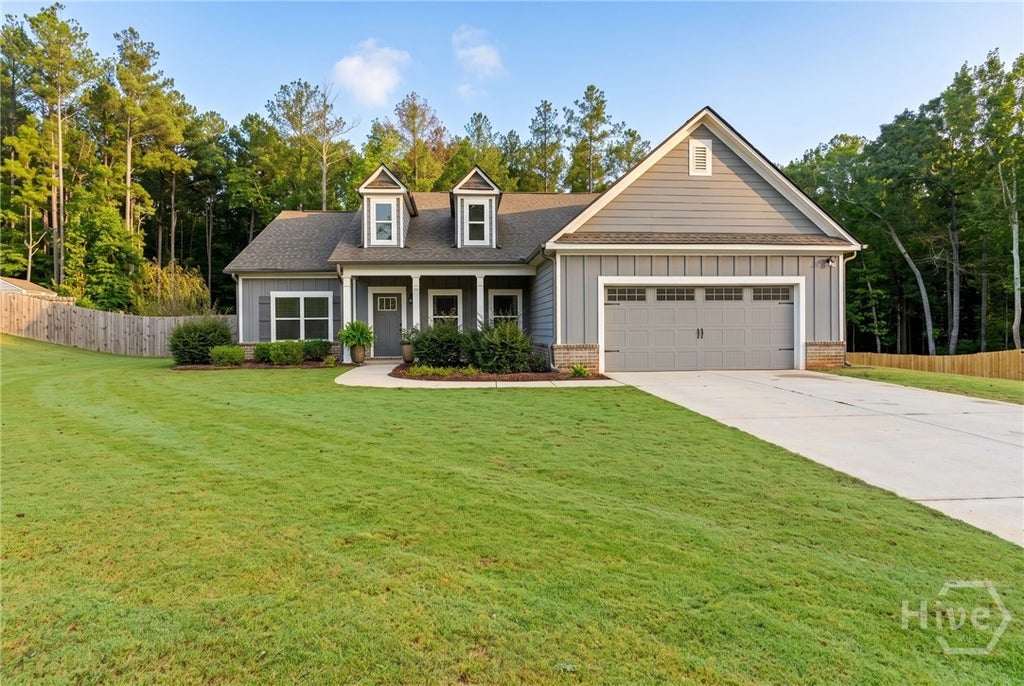 Photo of 223 Manor Drive, Hull, GA 30646 (MLS # CL365502)