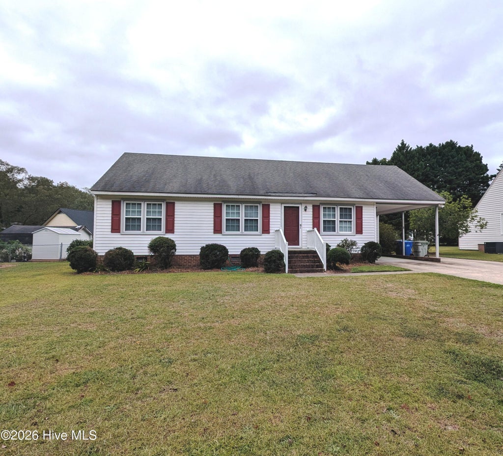 Photo of 2721 Tilghman Road N, Wilson, NC 27896 (MLS # 100606144)