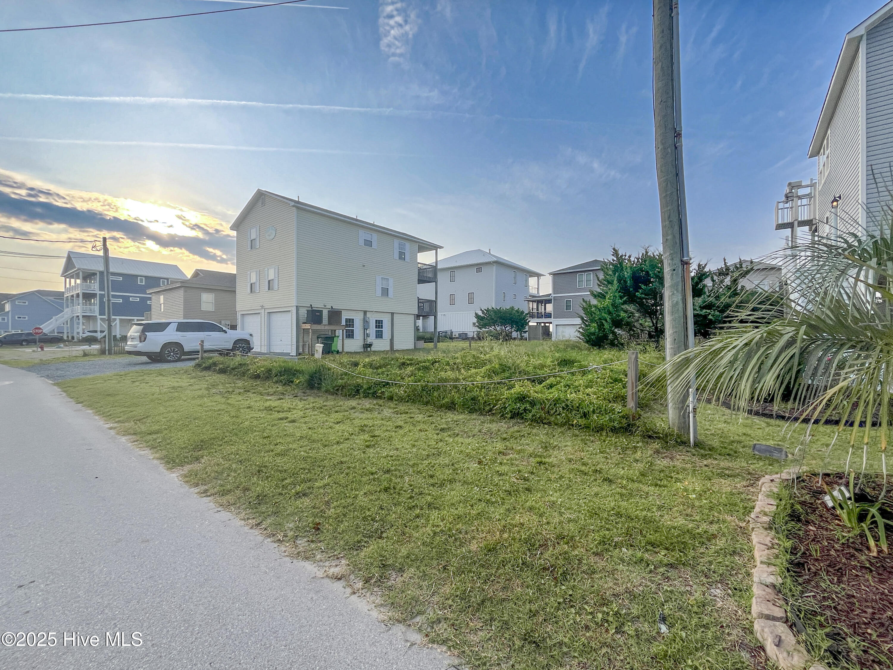 Surf City, North Carolina 28445, United States, ,Land,Active,256146