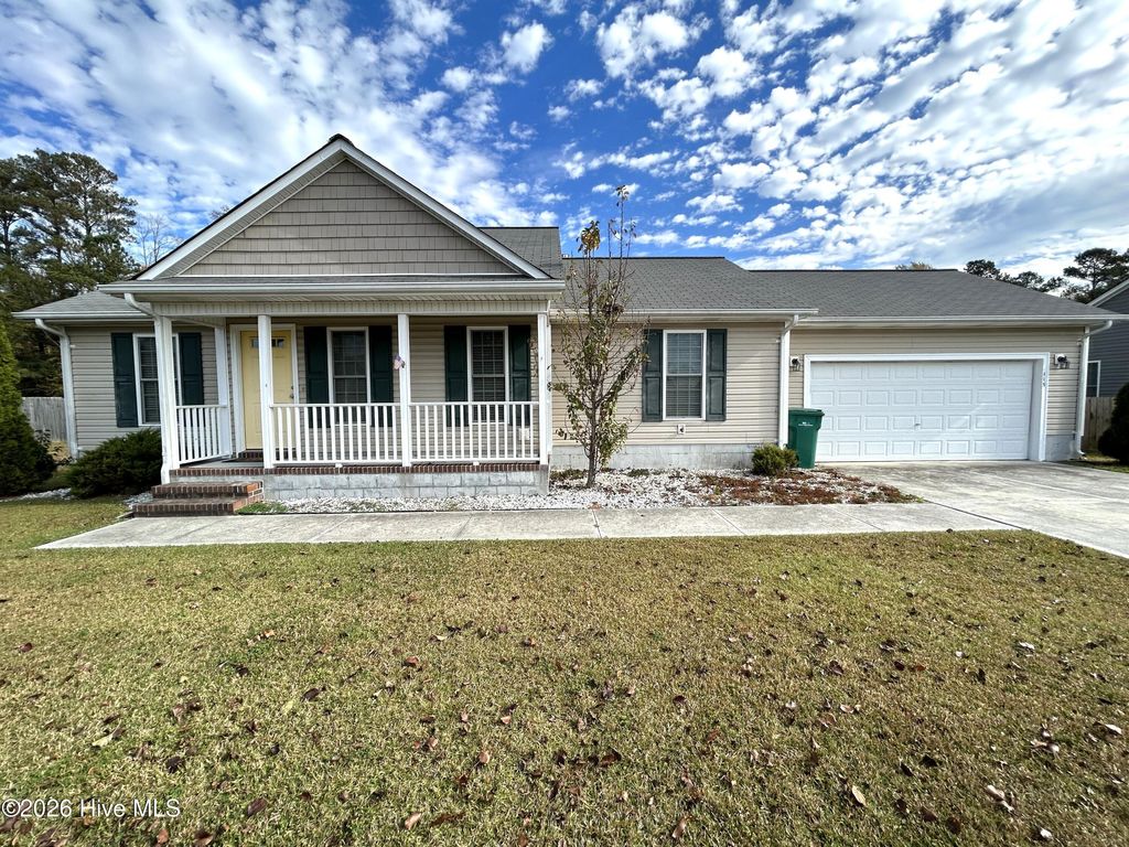 Photo of 115 Laredo Drive, Jacksonville, NC 28540 (MLS # 100547713)