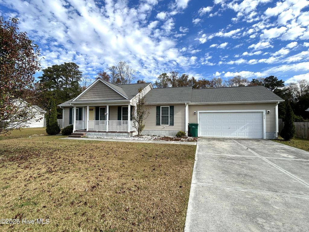 Photo of 115 Laredo Drive, Jacksonville, NC 28540 (MLS # 100547713)