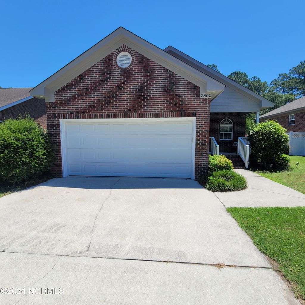 Photo of 7800 Cypress Island Drive, Wilmington, NC 28412 (MLS # 100544715)