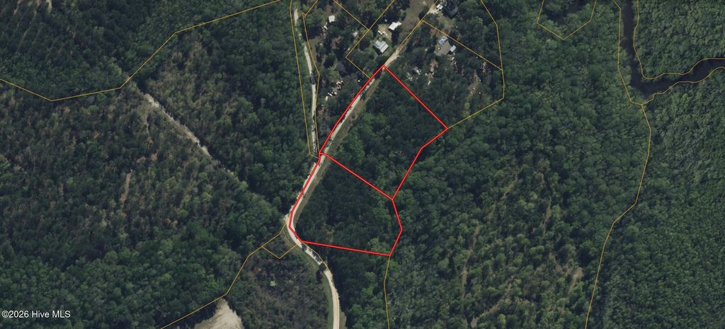 Photo of 340 Willis Landing, Vanceboro, NC 28586 (MLS # 100568138)