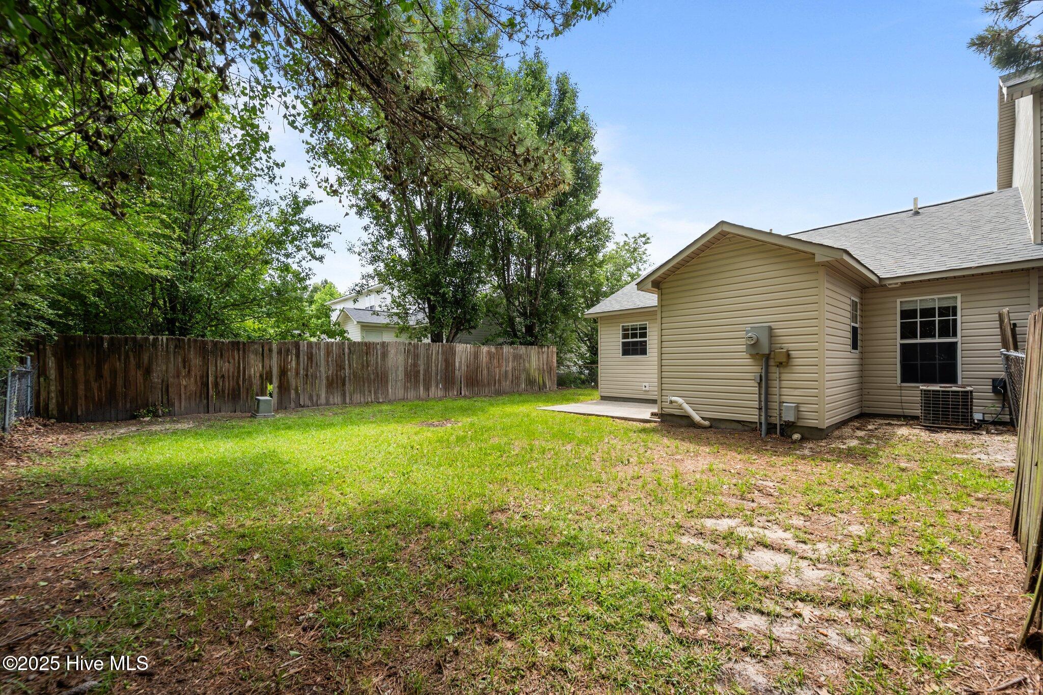 1087 W Pueblo Drive