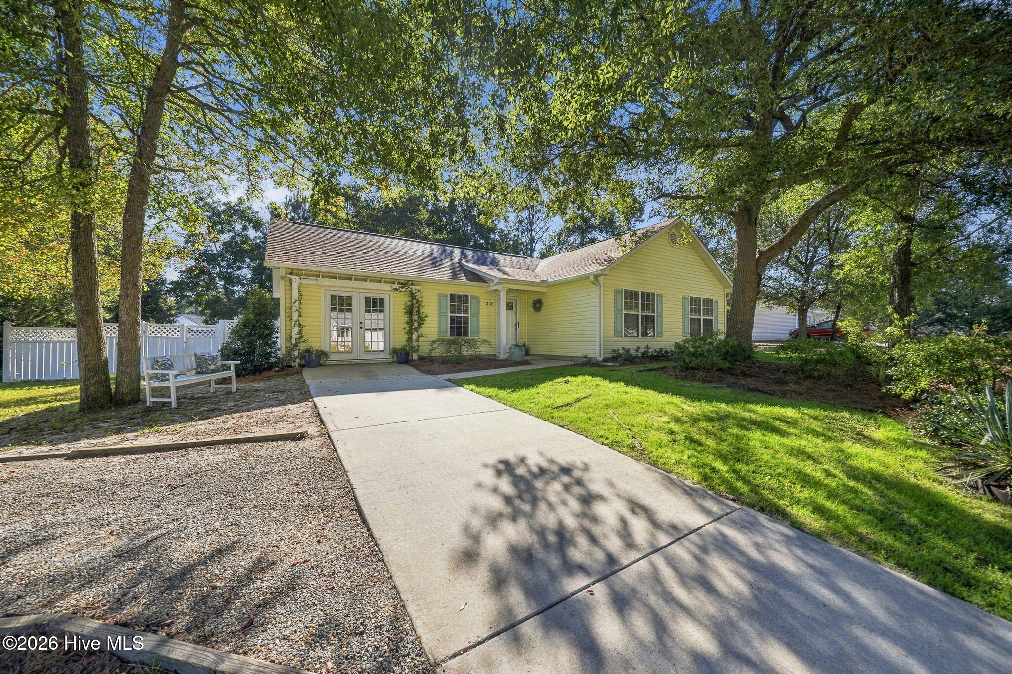 305 Hedingham Lane