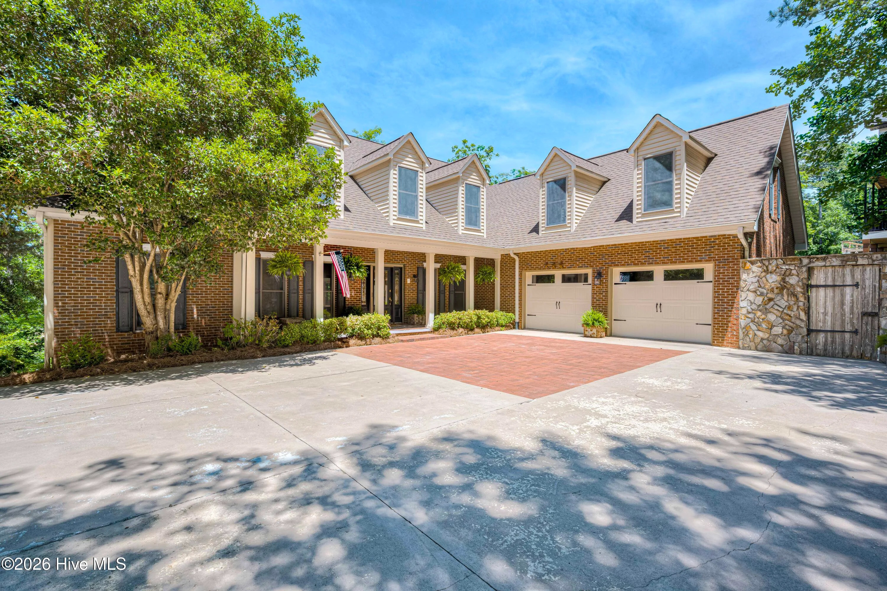 201 Rhett Drive