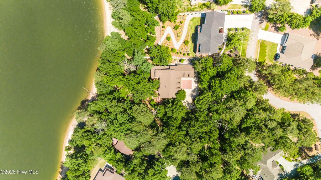 Photo of 201 Rhett Drive, McCormick, SC 29835 (MLS # 100575462)