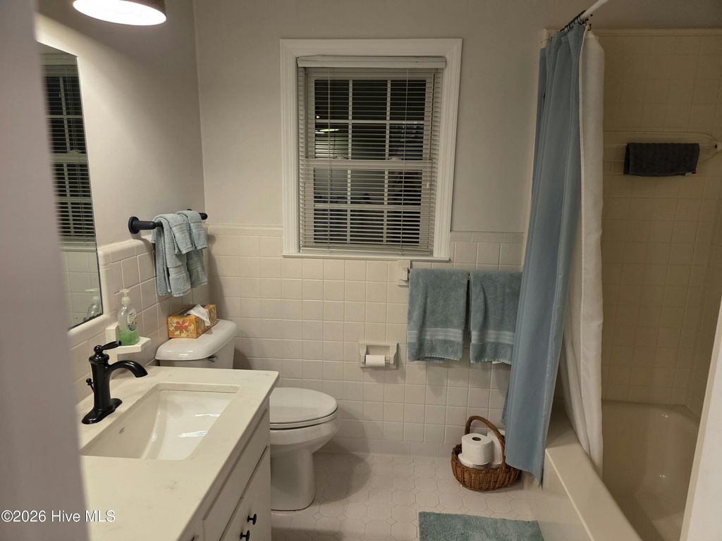 Photo of 810 Bragg Drive, Wilmington, NC 28409 (MLS # 100576662)