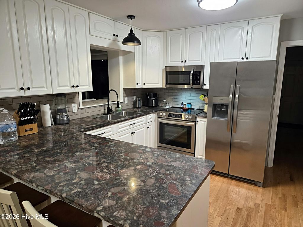 Photo of 810 Bragg Drive, Wilmington, NC 28409 (MLS # 100576662)