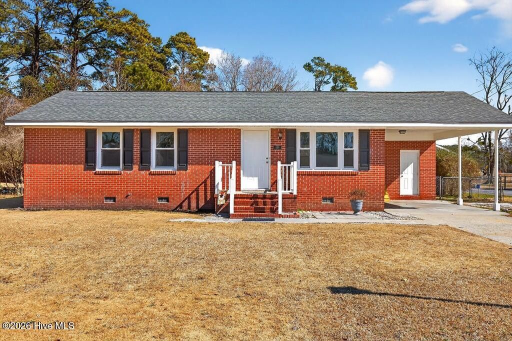Photo of 618 Lee Drive, Havelock, NC 28532 (MLS # 100553862)