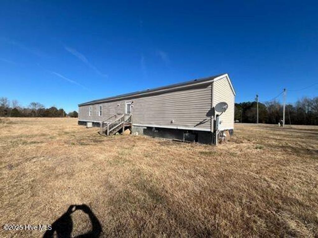 Photo of 2210 Old 125 Road, Halifax, NC 27839 (MLS # 100546644)