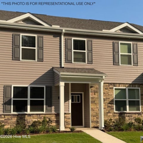 Townhouse For Sale - 1038 Bayard Wootten Way<br/> Craven County, New Bern, NC 28562