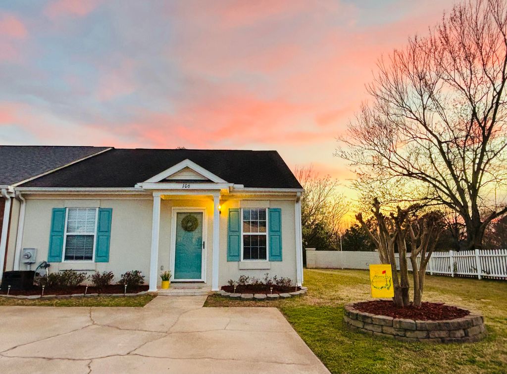 Photo of 106 Sunview Drive, North Augusta, SC 29841 (MLS # 555370)