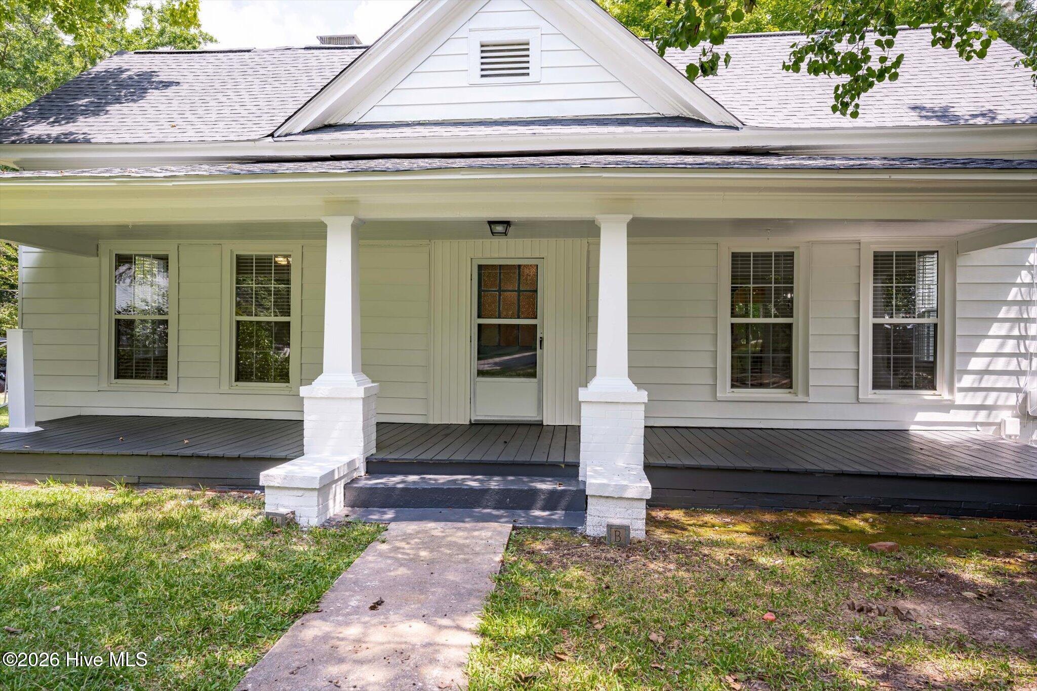 182 Dallas Street