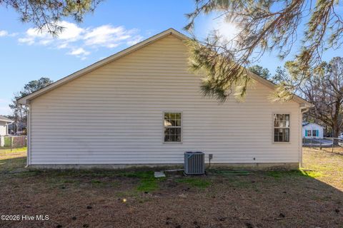 Tiny photo for 1109 Shroyer Circle, Jacksonville, NC 28540 (MLS # 100550569)