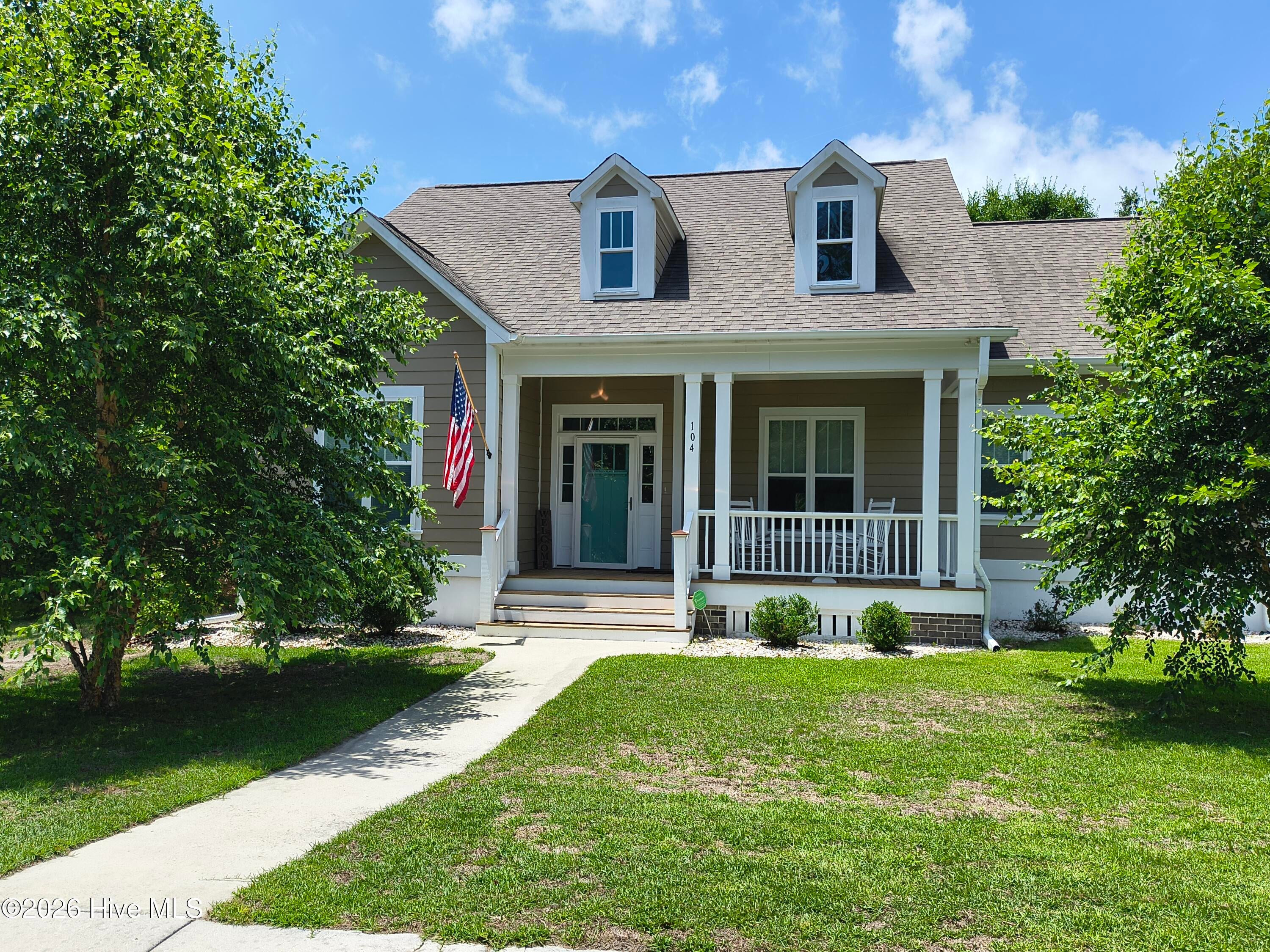 104 Queens Harbor Drive