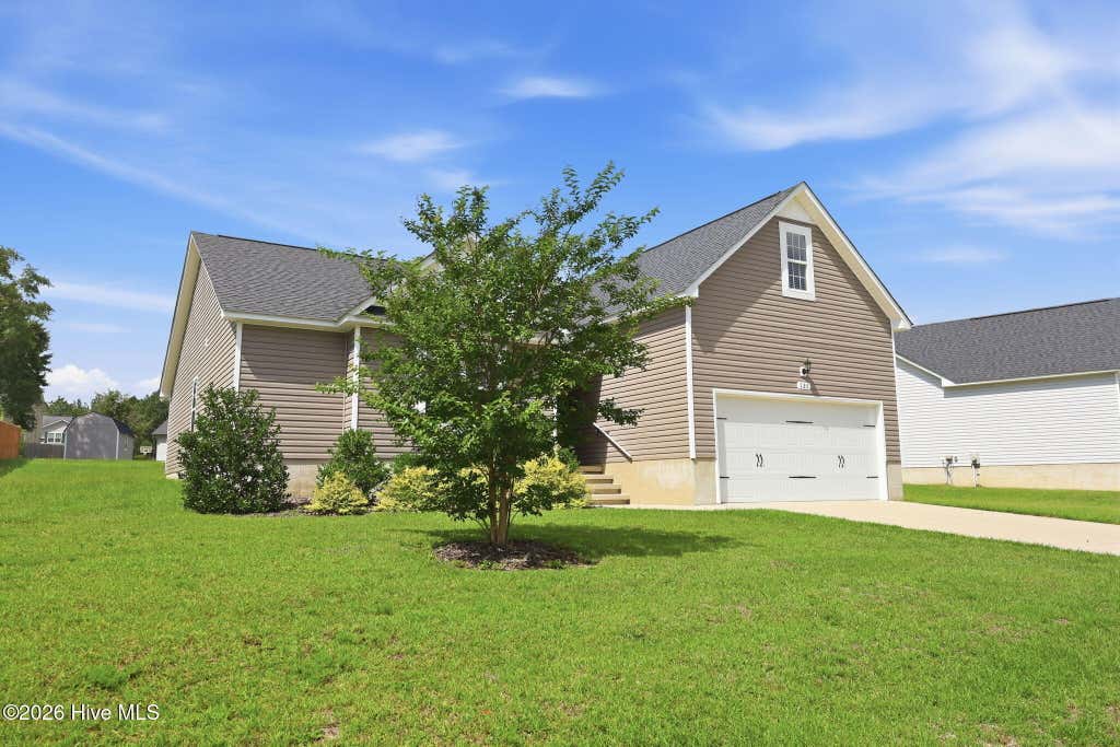 Photo of 126 St James Way, Sanford, NC 27332 (MLS # 100594792)