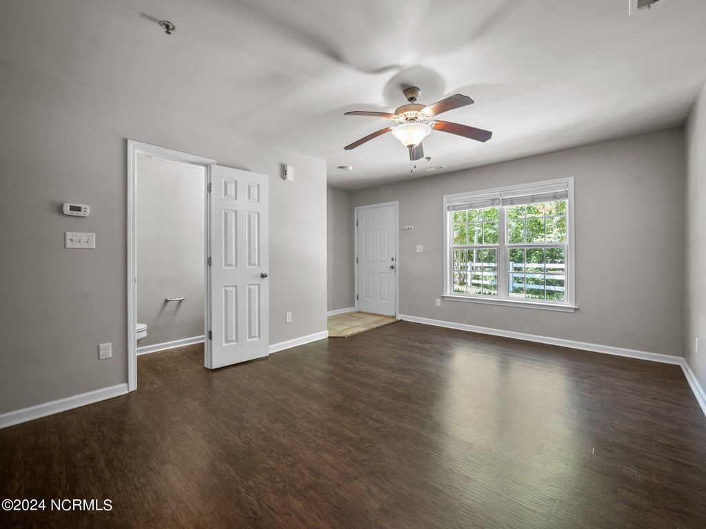 Photo of 136 Greenford Place, Jacksonville, NC 28540 (MLS # 100565398)