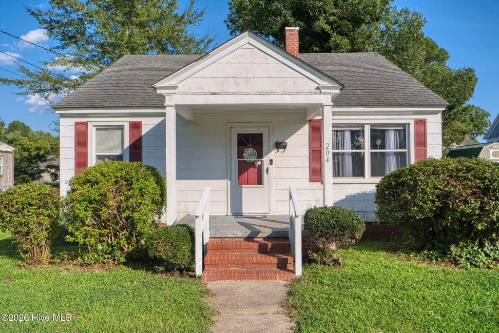 Photo of 204 Saunders Street, Hertford, NC 27944 (MLS # 100597243)