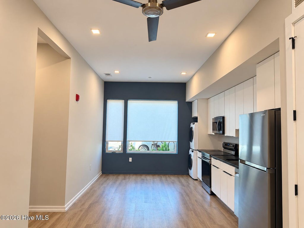 Photo of 1102 Castle Street #105, Wilmington, NC 28401 (MLS # 100600503)