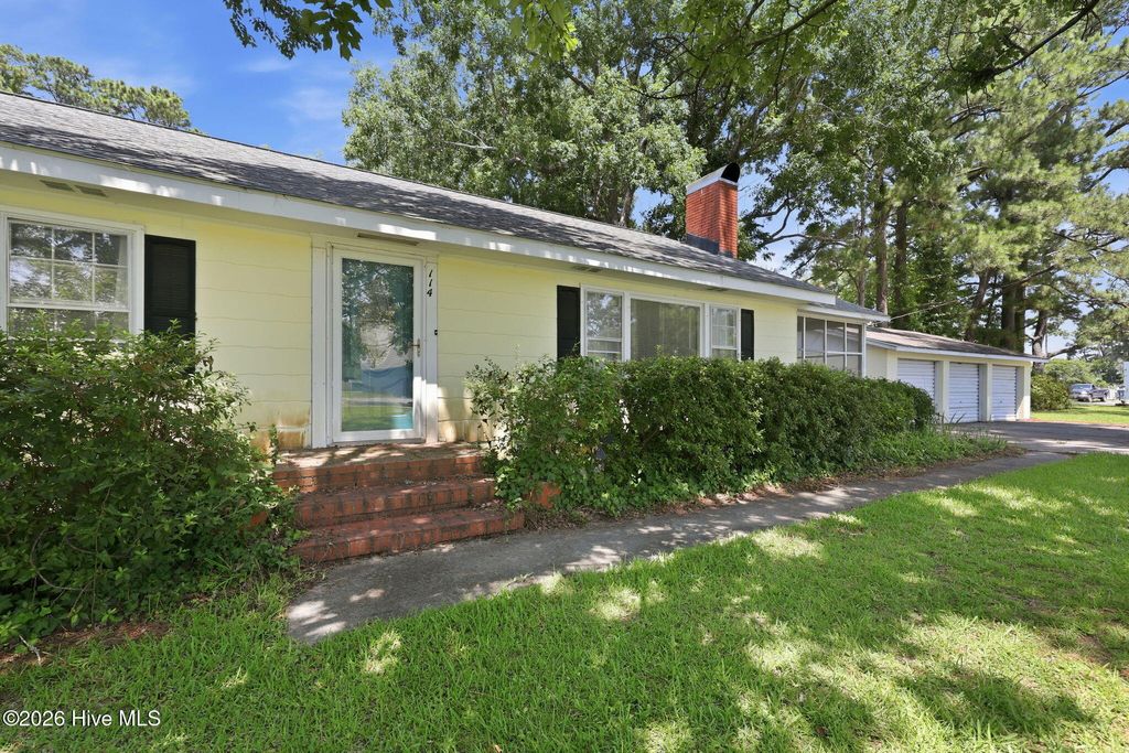 Photo of 114 Marshallberg Road, Smyrna, NC 28579 (MLS # 100589187)
