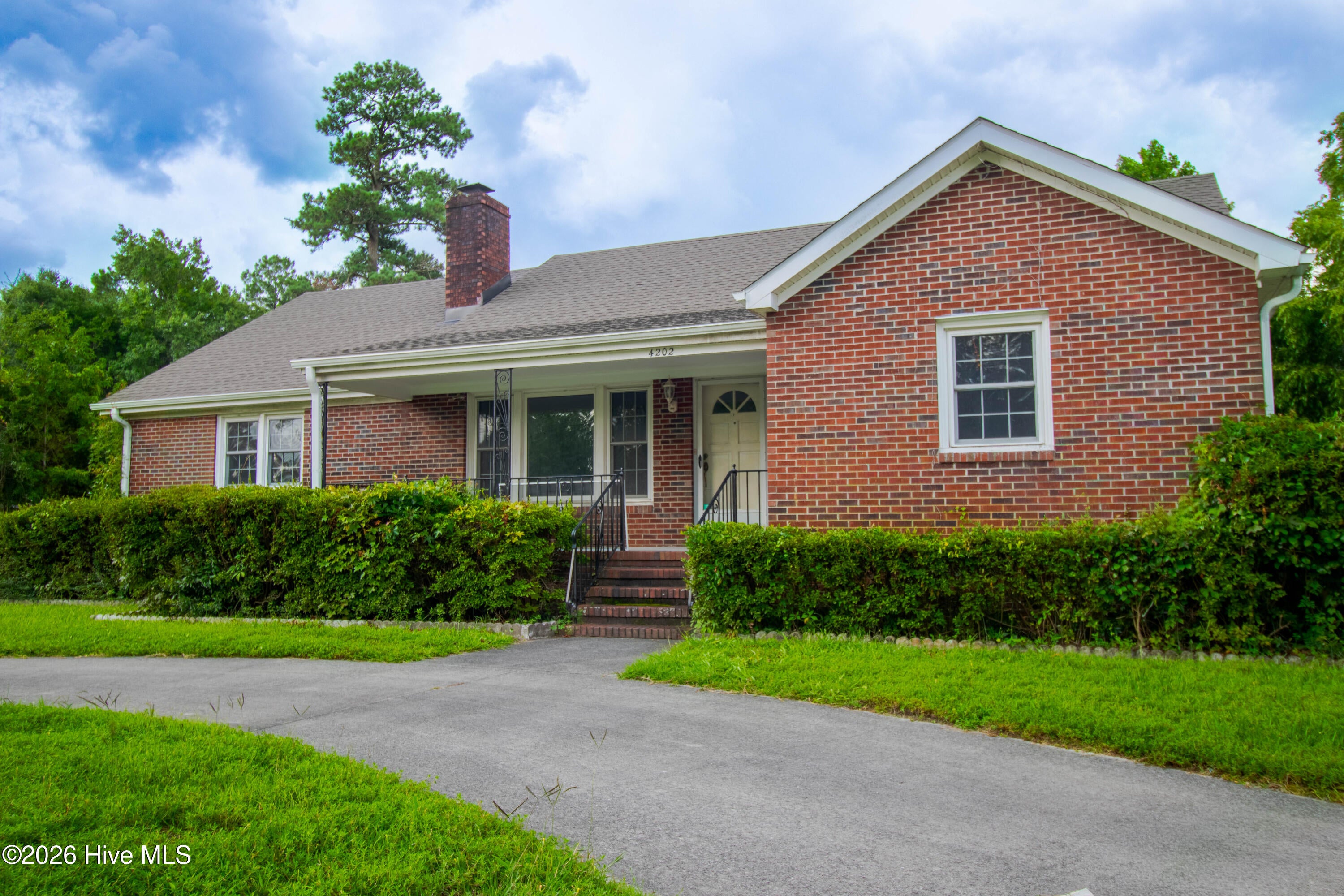 4202 Dewitt Road