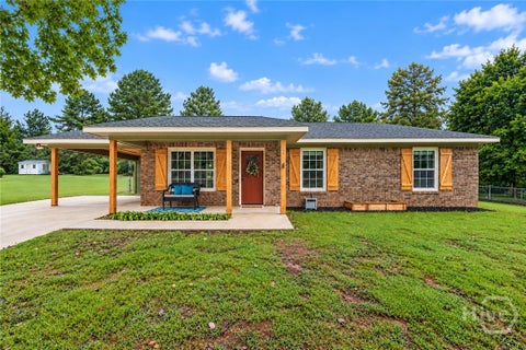 Homes For Sale - 95 Country View Drive<br/> Stephens County, Eastanollee, GA 30538