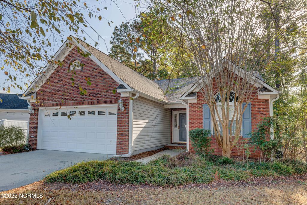 Photo of 208 Waters Point Court, Wilmington, NC 28412 (MLS # 100549406)