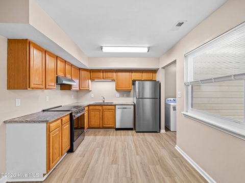 Tiny photo for 416 Myrtlewood Circle, Jacksonville, NC 28546 (MLS # 100560419)