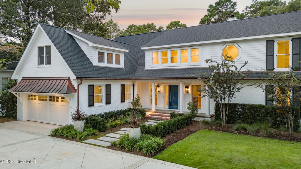 Photo of 1802 S Churchill Drive, Wilmington, NC 28403 (MLS # 100534920)