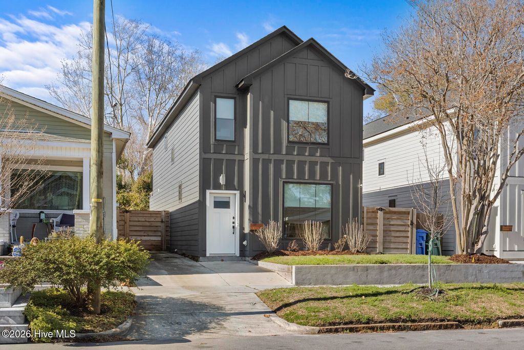 Photo of 714 S 13th Street, Wilmington, NC 28401 (MLS # 100550800)