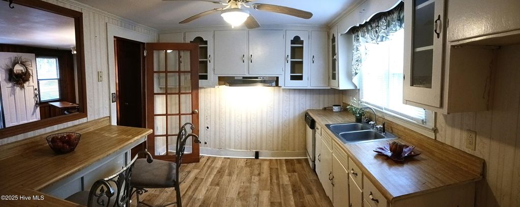 Photo of 1009 Walnut Street W, Wilson, NC 27893 (MLS # 100519622)