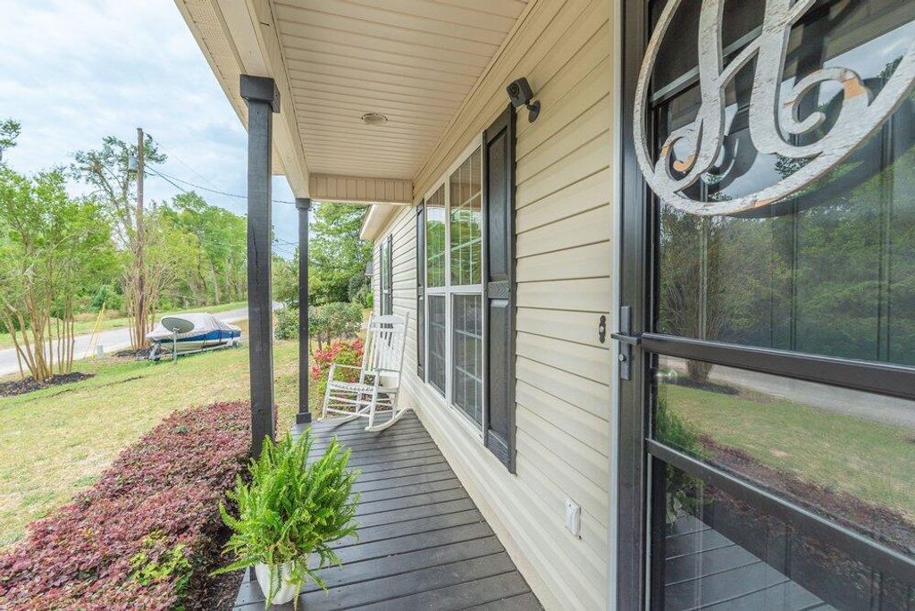 Photo of 319 Twin Lakes Drive, Augusta, GA 30907 (MLS # 554633)