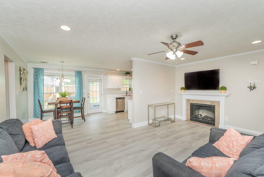 319 Twin Lakes Drive